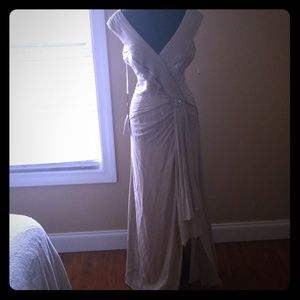 Tadashi Shoji Silk evening gown Size 16- New